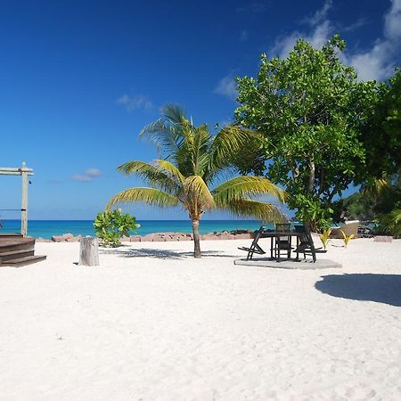 The Islander Hotel Grand Anse  Εξωτερικό φωτογραφία