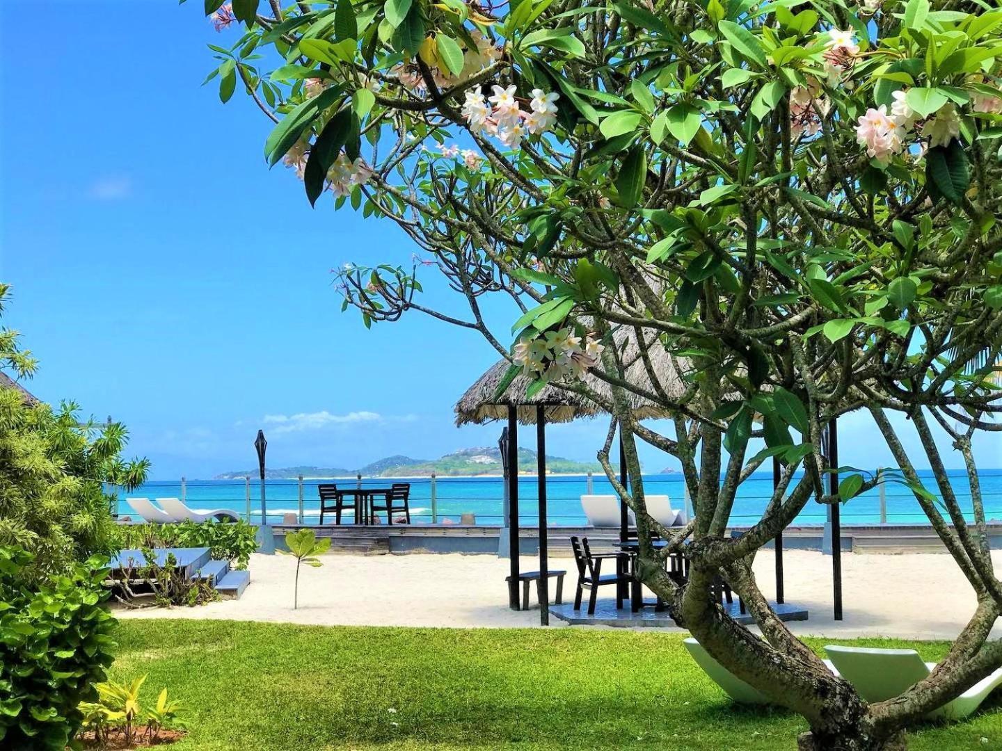 The Islander Hotel Grand Anse  Εξωτερικό φωτογραφία