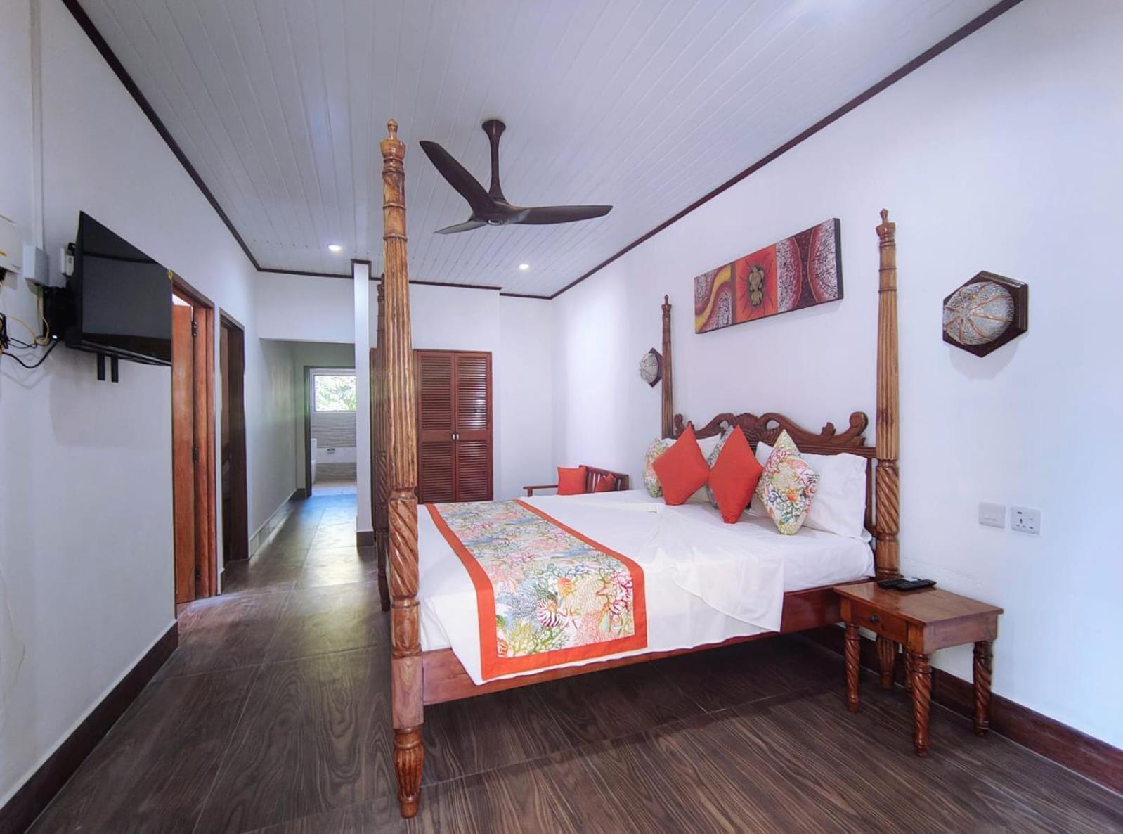 The Islander Hotel Grand Anse  Εξωτερικό φωτογραφία